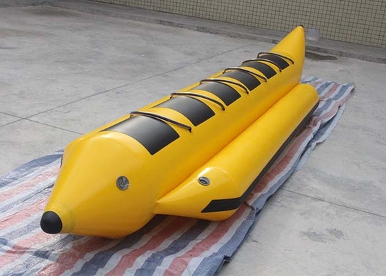 중국 노란/검정 0.9mm PVC는 팽창식 물 장난감 물 게임 바나나 보트를 제물낚시로 낚시질합니다 협력 업체