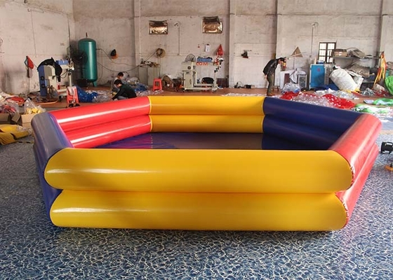 중국 옥외/실내를 위한 노랗고/빨강 휴대용 직사각형 큰 PVC 팽창식 물 수영장 공장